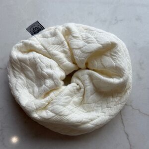 Cream Quilted  Jumbo Scrunchie